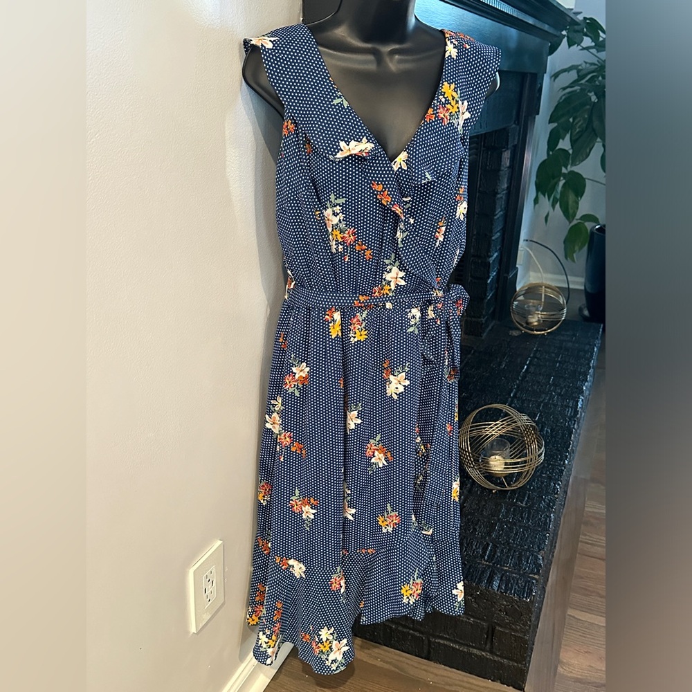 City Chic Can You Spot The Floral Faux Wrap Dress - NWT - size 18W